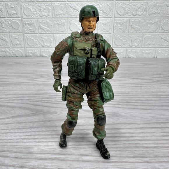 BlueBox Military Adventure Action Figure 2005 6" Soldier Camouflage Matte FInish - Picture 6 of 7